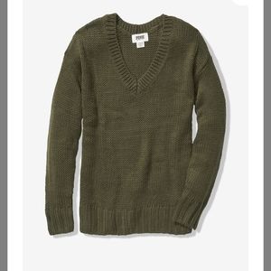 PINK Victoria's Secret Sweaters - Victoria's Secret VS PINK boyfriend v-neck sweater PINK Victoria's Secret Sweaters - Victoria's Secret VS PINK boyfriend v-neck sweater